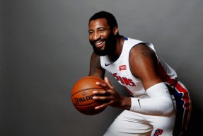 华体会官网-日本男篮强势步行者，拉文完成帽子戏法