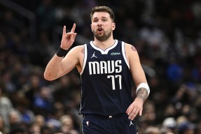 华体会体育-首发球员表现抢眼，成为关键战绩