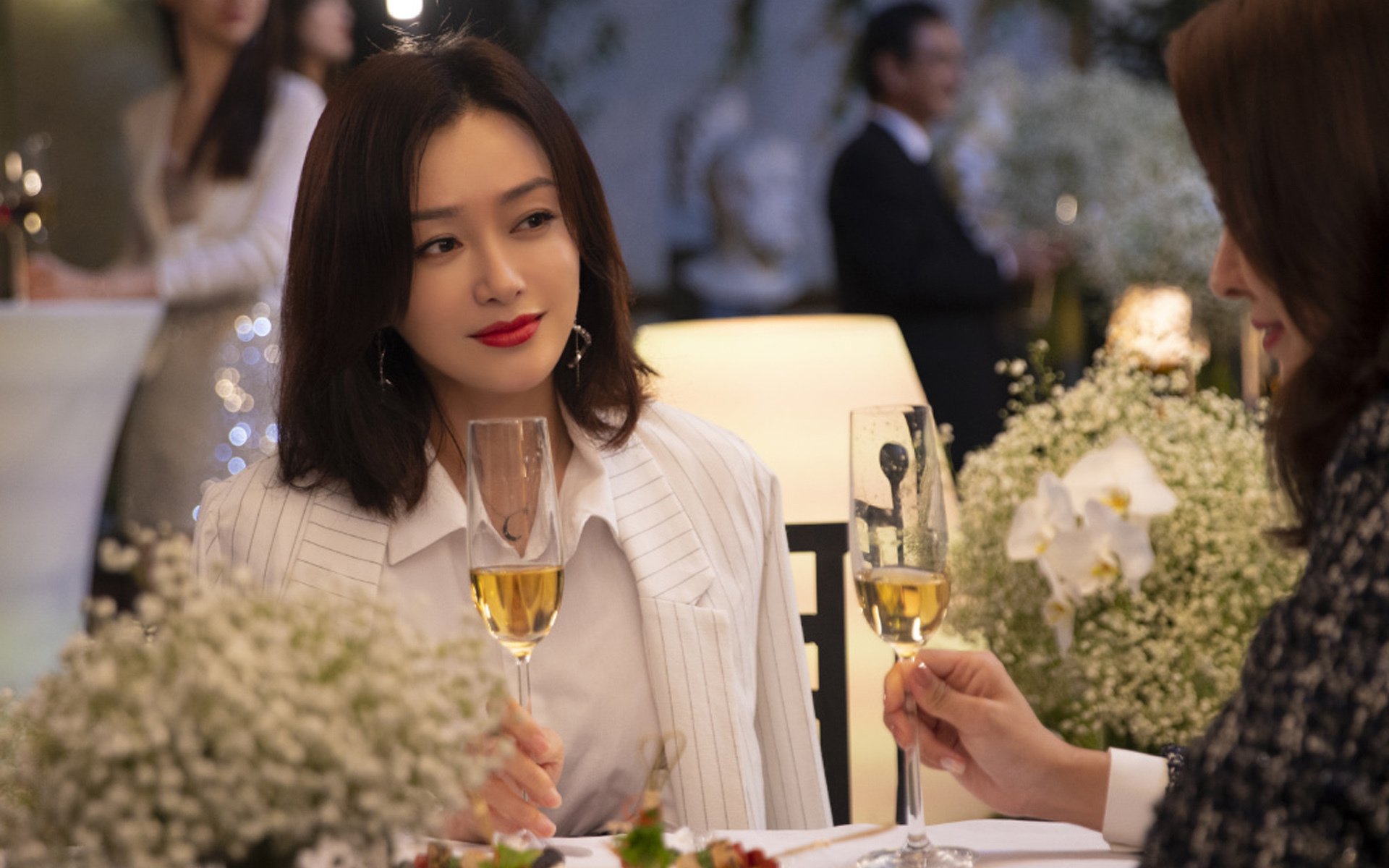 华体会下载-电光火石间击碎北欧冰川，萨拉赫以节奏魔法引领拉齐奥闪电制胜  第1张