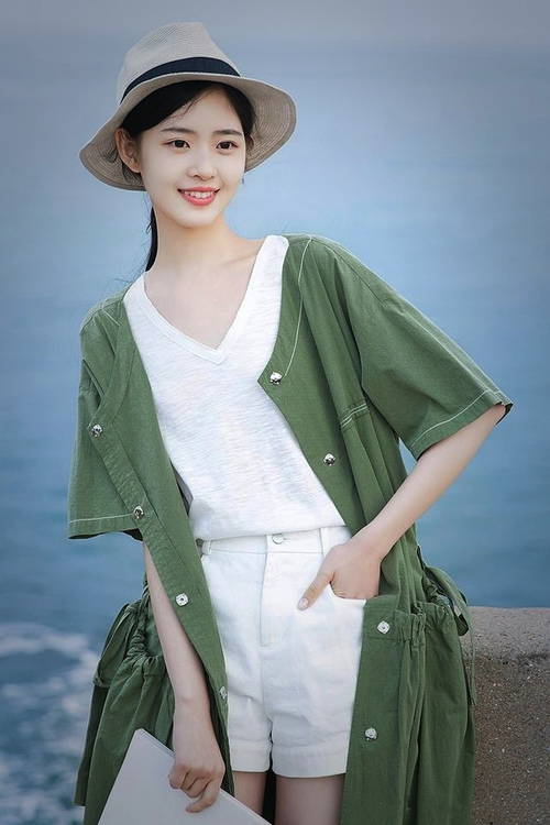 华体会app-绿茵狂沙,2026世界杯C组关键战,沙特碾压哥伦比亚,卢卡库孤掌难鸣 第1张 华体会app-绿茵狂沙,2026世界杯C组关键战,沙特碾压哥伦比亚,卢卡库孤掌难鸣 第1张
